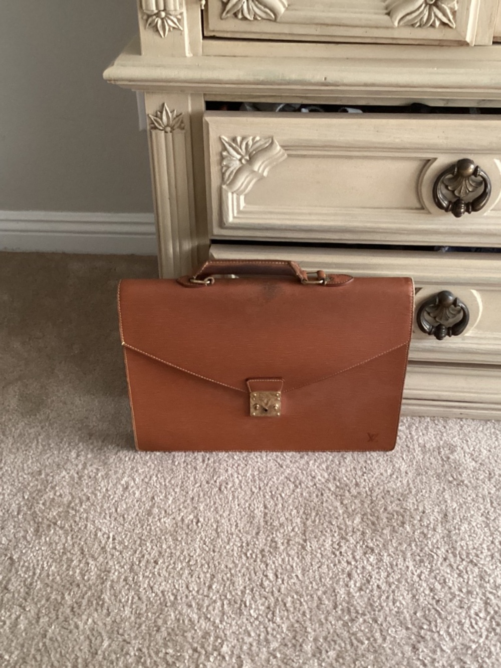 Authentic Louis Vuittion Epi Briefcase - Picture 14 of 16